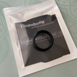 Thunder fit Wedding Ring